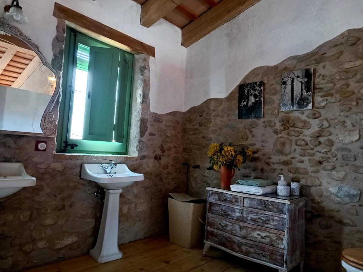 Vivalidays Casa Rural Anna Mieres Gerona المظهر الخارجي الصورة